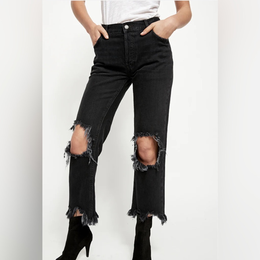 We The Free Maggie mid-rise straight Black  Ripped Straight Leg  MAGGIE JEANS